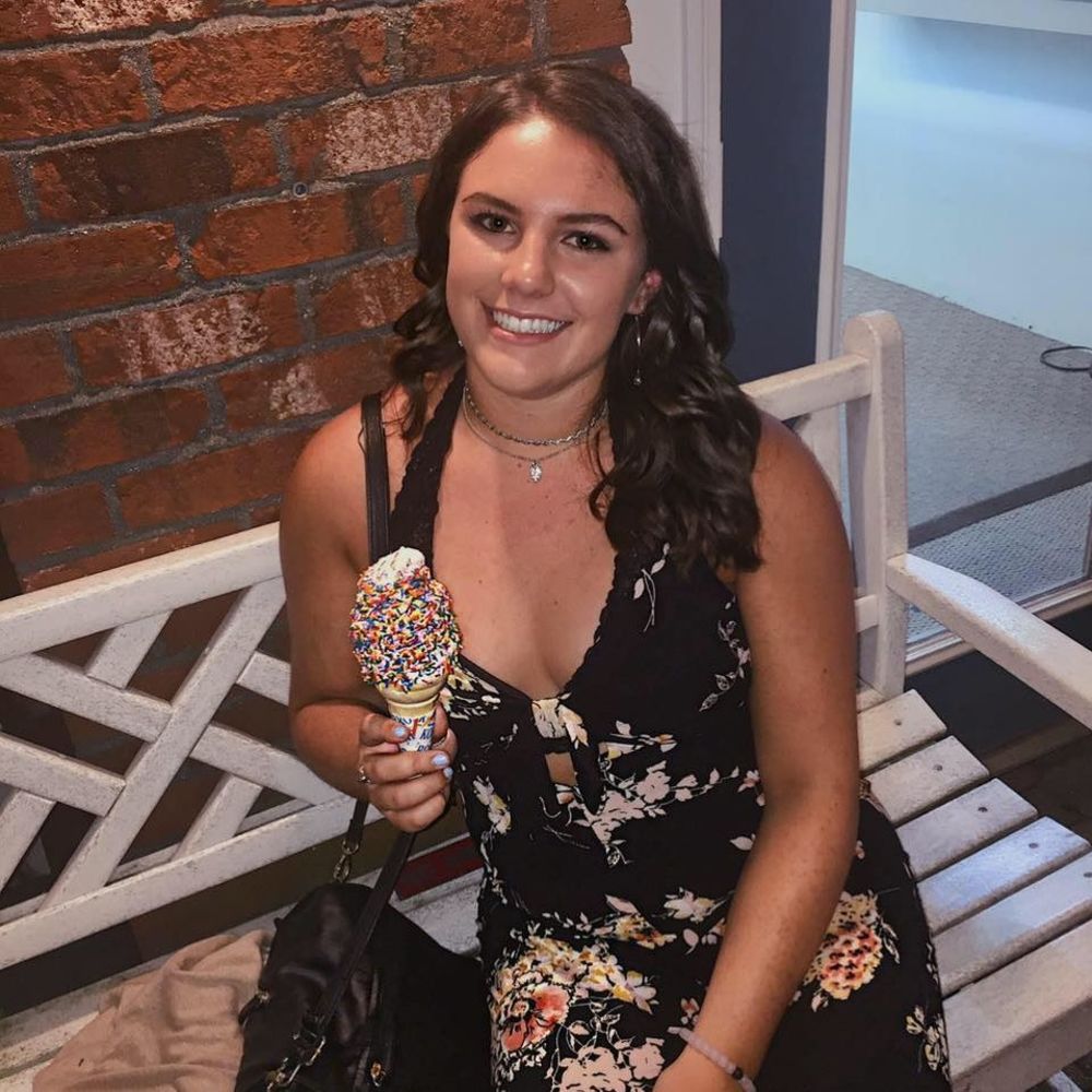 Meet your Posher, Julianna